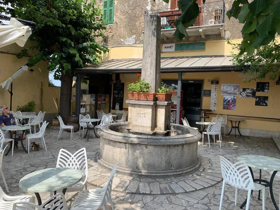 Inn Piazza In Montemerano, The Heart Of Tuscany Exterior photo