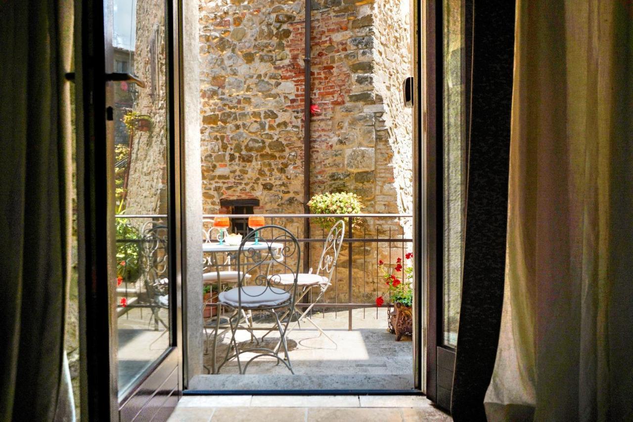 Inn Piazza In Montemerano, The Heart Of Tuscany Exterior photo